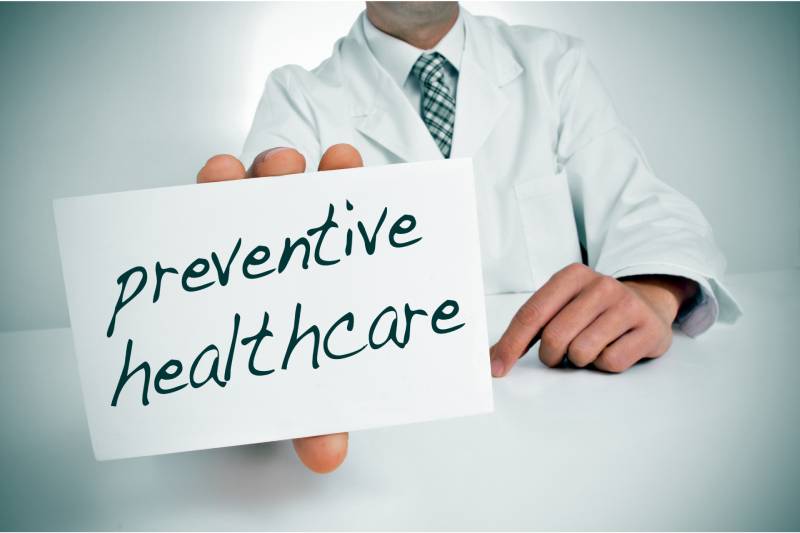 Preventive healthcare consultation and vaccination services